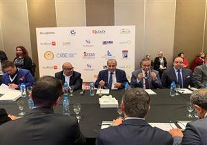 وزير التموين يبحث مع الشركات الإيطالية إنشاء منطقة تجارية ولوجستية- صور