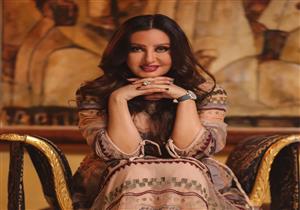 لطيفة تهنئ سعيد الماروق على فيلم "الفلوس"