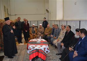 بالصور.. محافظ الدقهلية يزور كنائس الأقباط الشرقيين للتهنئة بالأعياد