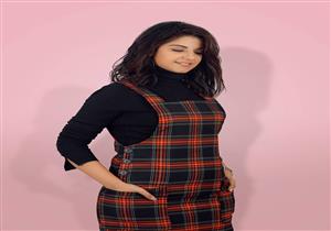 ياسمين علي عفوية في أحدث جلسة تصوير