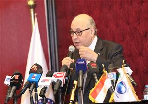 "تحالف الأحزاب" يتراجع: عودة موسى مصطفى موسى إلى منصبه