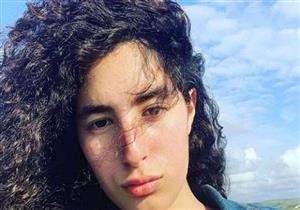 بسبب صورة عارية الصدر.. الجمهور يهاجم لينا أحمد الفيشاوي