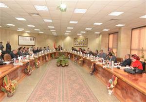 حجب نتيجة الفصل الدراسي الأول للمتقاعسين عن دفع الرسوم بجامعة أسيوط