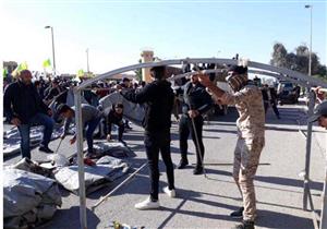 انسحاب المحتجين العراقيين من أمام السفارة الامريكية في بغداد