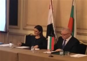 مصر وبلغاريا تتفقان على تبادل الخبرات في صناعة الدواجن والإنتاج الحيواني 
