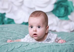 علامات تشير لتقزم الطفل.. هل يمكن علاجه؟