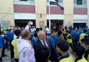 "مميزات وعيوب".. أول تعليق من "تعليم البرلمان" على الزي الموحد للمدرسين