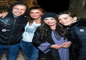 بالصور- الاحتفال بعيد ميلاد أحمد داوود في كواليس "ملايكة إبليس"