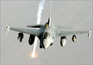 مقاتلات هندية تخترق الأجواء الباكستانية وتشن غارات  