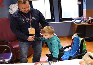 إصابة طفل صغير بمرض نادر بسبب الإنفلونزا (صور)