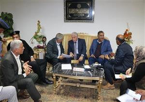 محافظ جنوب سيناء يطالب بسرعة تطوير طرق "خليج العقبة"