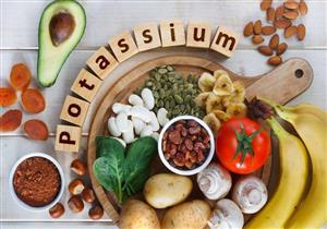 منها اللب السوري.. 9 أطعمة غنية بالبوتاسيوم مفيدة لصحة القلب وضغط الدم (صور)