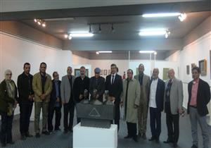 "فنون المنيا" تستضيف "دلالات السكون في وجه اخناتون" (صور)