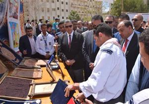  بالصور.. وزير التعليم العالي يفتتح معرض الأنشطة الطلابية بجامعة بني سويف