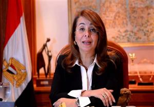  وزيرة التضامن ومحافظ البحر الأحمر يفتتحان معرض "ديارنا" في الغردقة