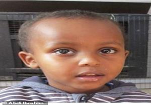 "قُتل في أحضان أبيه".. أصغر ضحايا هجوم نيوزيلندا طفل في الثالثة من عمره