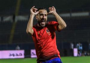 وائل جمعة يتغنى بعلي معلول "رئيس قسم السعادة"