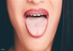 تقنية تمكنك من تغيير شكل وجهك مجانا بواسطة لسانك