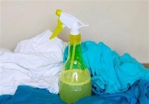 كيف تحضرين سائلا لإزالة تجاعيد الملابس؟ 