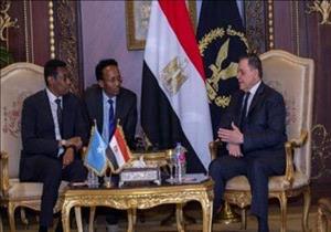 خلال استقباله وفدا صوماليا.. وزير الداخلية: التعاون بين أجهزة المعلومات مستمر لتقويض مخططات الإرهاب