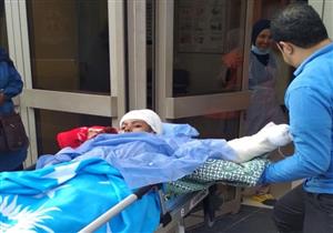 "حولوه لفار تجارب".. قصة "حسام" مع 40 يوم إهمال طبي في أسوان (صور)