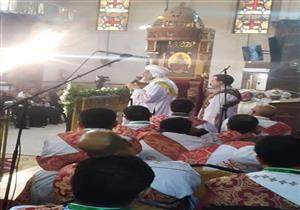 بالصور.. البابا تواضروس يترأس صلاة القداس بكنيسة العذراء في دمياط 