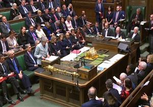 بريطانيا.. استقالة 3 وزراء بسبب تصويت على بريكست