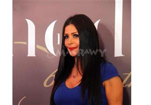 ساندي تنشر صورة من كواليس "الحرملك"