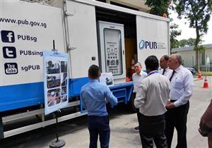 وزير الري يبحث التعاون في إعادة استخدام المياه مع سنغافورة