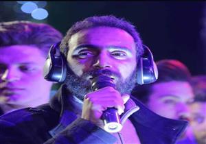 مخرج "اللعبة الأمريكاني": لست مهتمًا باتهامي بالتزوير