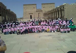 بالصور- طلائع 9 دول إفريقية في زيارة لمعالم أسوان الأثرية