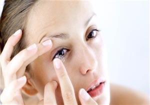 نصائح ذهبية عند وضع العدسات اللاصقة في الربيع