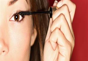  ما الفرق بين الماسكارا المقاومة للماء والمضادة للماء؟ 