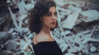 منى هلا ترد على انتقادات زواجها المدني: "كل واحد يخليه في نفسه"