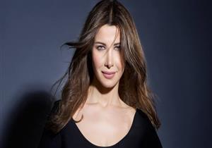 نانسي عجرم تهنئ الشعب الجزائري بعيد الاستقلال