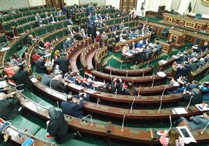 اللجنة العامة بالبرلمان توافق على فرض الطوارئ