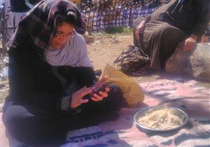 حُب الأولياء بالوراثة.. قصة وفاء مع مولد "السيدة زينب"