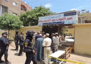 بالصور.. مدير أمن الفيوم يتفقد الحالة الأمنية لمقرات الاستفتاء 