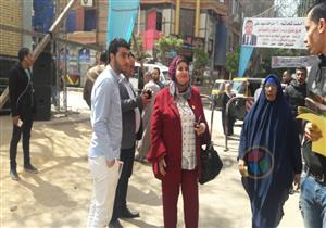 بالصور.. النائبة شادية ثابت تتفقد لجان الاستفتاء في إمبابة