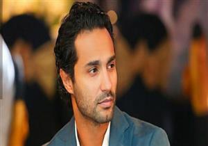 كريم فهمي: "سأعود إلى طب الأسنان لو شعرت بعدم احترام نفسي في الفن"
