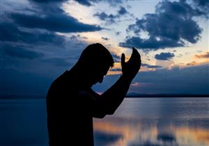  "إلا أنت يا ربي".. مناجاة رائعة لمستشار المفتي