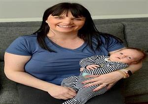 بعد إجهاض 10 مرات.. امرأة تنجب في سن الأربعين (صور)