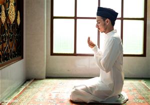 صلاة الحاجة.. تعرف على كيفيتها والدعاء الخاص بها (فيديو)