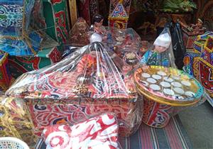 "برج وعربية فول".. أسعار زينة رمضان بمنطقة الخيامية  