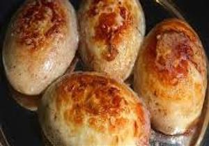 أحدها له أضرار خطيرة.. هل "البيض المدحرج" صحي أكثر أم المسلوق والأومليت؟