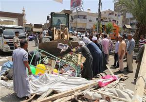  تحرير 25 مخالفة في حملات لإزالة الإشغالات بمطروح