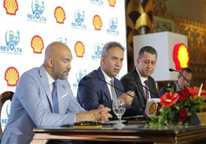 "شل"و"ريفولتا" تخططان لإنشاء 100 محطة شحن للسيارات الكهربائية