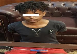 لخلافات شخصية.. أفريقي يطعن زميله بمفك داخل مصنع الكراسي بمدينة بدر