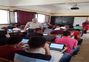 غدًا 1767 طالبًا يؤدون امتحانات الفصل الدراسي بالتابلت في الوادي الجديد