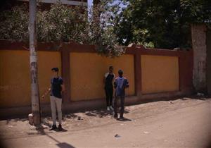بالصور.. تباين آراء طلاب الثانوية العامة بالأقصر عن مستوى امتحان الإنجليزية  